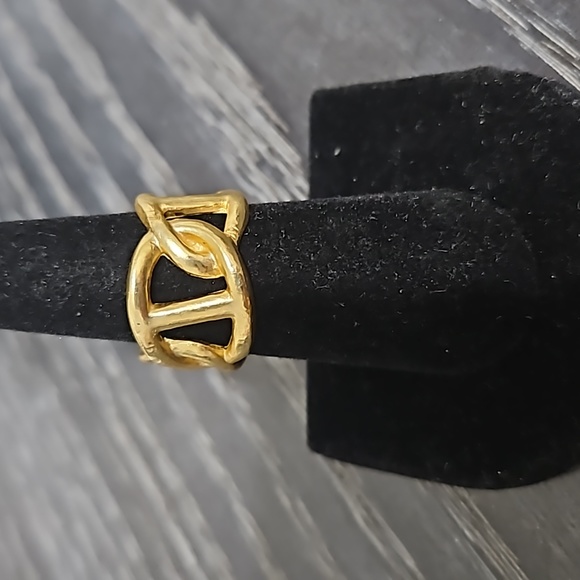 Karine Sultan Gold Link Ring - Picture 1 of 5